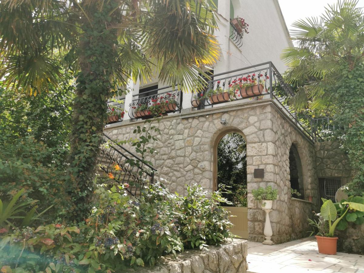 Apartment Dasek Ii, Njivice Dış mekan fotoğraf